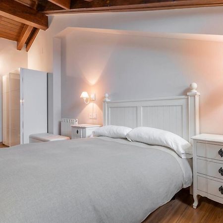 Hotel Palacio Ivan Tarin Monteagudo del Castillo エクステリア 写真
